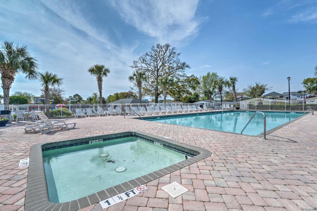Lovely Myrtle Beach Getaway - Walk To Beach! Exteriör bild